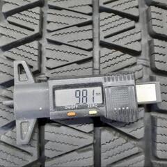 【値下げ】BLIZZAK DM-V3 235/55R18