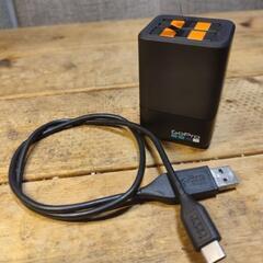 お取引中】GoPro HERO 6 バッテリー3個＋チャージャー