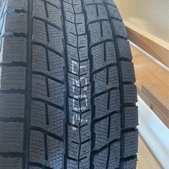 さらにお値下げ 新品 スタッドレスタイヤ 225/65R17 ダンロップ 