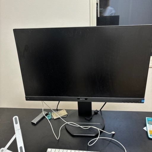 11/23引取り出来る方限定！★美品★ PHILIPS 273B9/11 液晶ディスプレイ27型　シンプルデスク