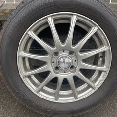 スタッドレスタイヤ　185/60R15 4本セット