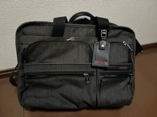 TUMI ショルダーバッグ
