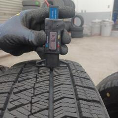 バリ山‼️　VRX2 185／60／15 アクア　フィットなどに