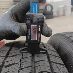 バリ山‼️　VRX2 185／60／15 アクア　フィットなどに