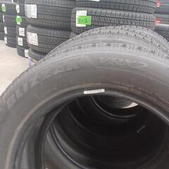 バリ山‼️　VRX2 185／60／15 アクア　フィットなどに