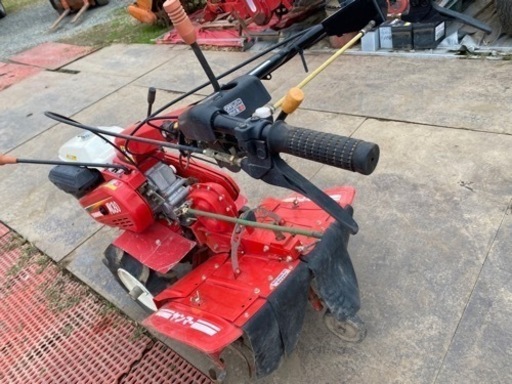 ヤンマーMK80汎用管理機ロータリー正、逆転家庭菜園 用耕運機、埼玉県 ヤンマーMK80汎用管理機ロータリー正、逆転家庭菜園 用耕運機、埼玉県