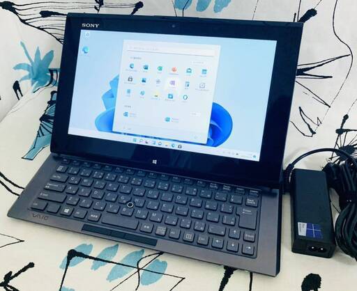 ②Win11★2台セット★爆速★SONY★ＳＶＤ１１２Ａ１ＷＮ★本体のみ★HDMI出力綺麗★おまけOS付★質問NG★逆光撮影★動作品ですが★完全ジャンク扱い★返品不可★転用画像含む★逆光撮影★24時間対応★お返事は可能な限り迅速にさせて頂きます。