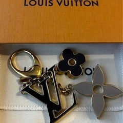 ルイヴィトン　チャーム