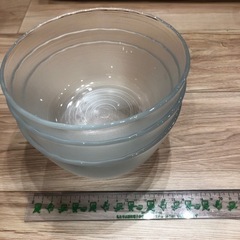 生活雑貨 食器 ガラス　大きめ　器　3個セット