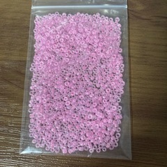 シードビーズ ガラス丸小2mm ピンク キラキラ
