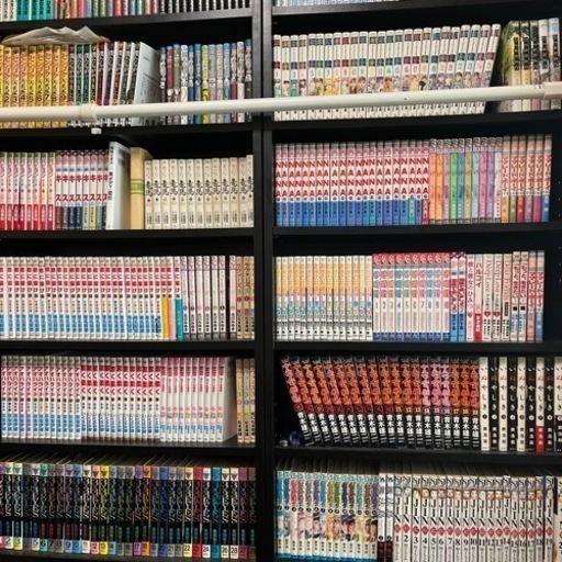本日限定　コミック総数500冊以上とスロット台　おまけ付き