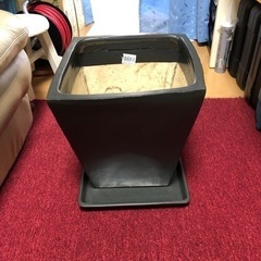 中古　観葉植物の鉢　9号（陶器スクエア型）