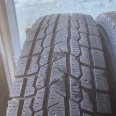 バリ山　YOKOHAMA ヨコハマ　G075 185/85R16 105/103L LT スタッドレス　タイヤ　2018年製　16インチ