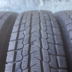 バリ山　YOKOHAMA ヨコハマ　G075 185/85R16 105/103L LT スタッドレス　タイヤ　2018年製　16インチ