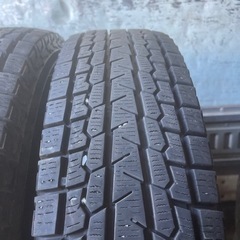 バリ山　YOKOHAMA ヨコハマ　G075 185/85R16 105/103L LT スタッドレス　タイヤ　2018年製　16インチ