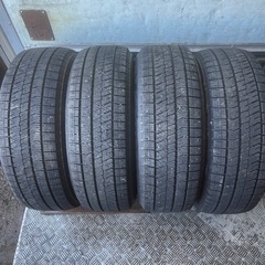 ブリザック VRX2 205/60R16 スタッドレスタイヤ（ブリヂストン VRX2 