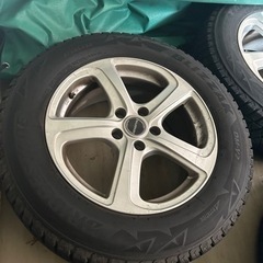 スタッドレスタイヤ　ハリアー