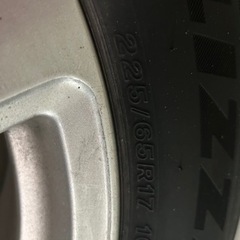 スタッドレスタイヤ　ハリアー