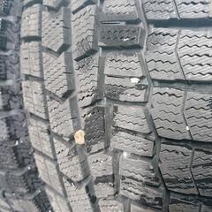 175/70R14 ダンロップ  ウィンターMAXX WM02  8〜9分山 -CONVERSE ALL STAR LIGHT PLTS ブーツサイズ23