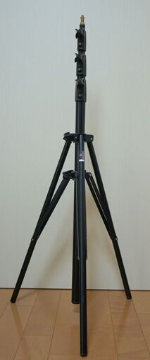 Manfrotto 004B  (検索： ライト スタンド 三脚 マンフロット004 b )