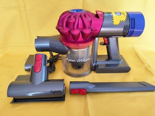ダイソン【Dyson】サイクロン式ハンディクリーナー DysonV7