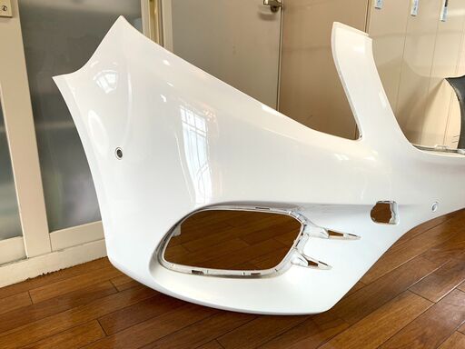 人気のカスタム仕様！メルセデス・ベンツ Vクラス リフトアップ 中古車 