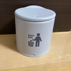 トイレ DUST BOX
