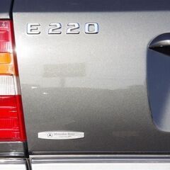 【自社ローン】 メルセデスベンツEクラスワゴン E220（…