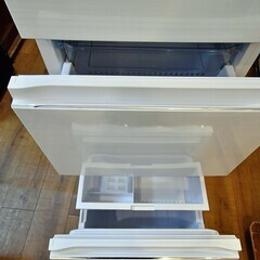 ○2022年製 近郊格安配送可(^^♪○ハイアール 286L 3ドア