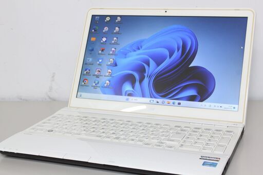 NEC/Lavie S/PC-LS550J26W/Win11/Intel Core i7/SSD512GB/メモリ8GB/ノートPC ④