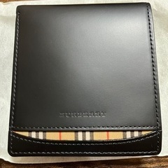 BURBERRY 新品未使用　二つ折財布