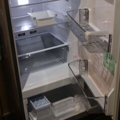 Mitsubishi MR-P15H 141L 2022年製　　2ドア冷蔵庫　