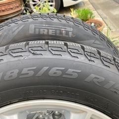 新型シエンタ10系適合確認済　バリ山スタッドレス185/65R15＋トヨタ車用(平座ナット) 社外アルミ 4本セット