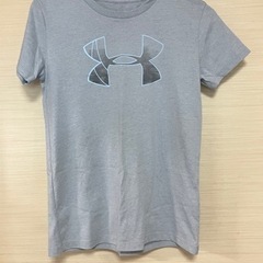 アンダーアーマー  レディース　Tシャツ　サイズSM