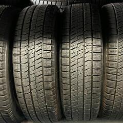 ⛄175/65R15❄️工賃込み！アクア、カローラフィールダー、カローラアクシオ、iQ、スペイド、ポルテ、ヴィッツ、フィット、キューブ、スイフト等に！国産中古スタッドレスタイヤ多数入荷しました⛄