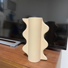 フラワーベース　花瓶　