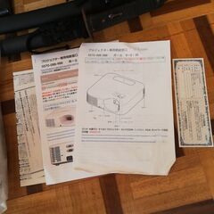 【ほとんど新品】CASIO プロジェクター　XJ-F20XN