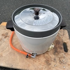 □中古品 リンナイガス炊飯器 RR-20SF2 LPガス 2017年
