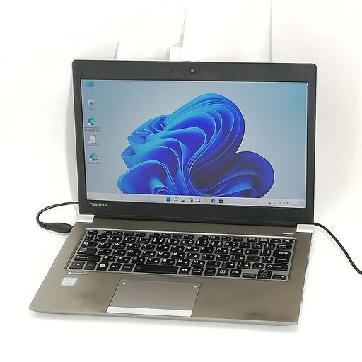 送料無料 フルHD 13.3型 ノートパソコン 東芝 R63/U 中古良品 第6世代Core i5 4GB 高速SSD 無線 Bluetooth Windows11 Office おまけ有