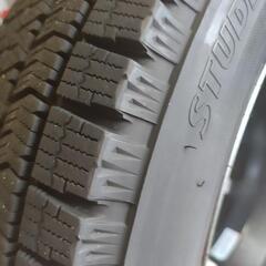 スタッドレスタイヤ(ホイール付)165/70R14