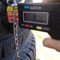 【取引中】ハイエース　スタッドレスタイヤ