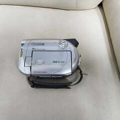 canon キヤノン iVIS DC200 DVD 充電器無 差...