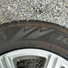 スタットレスタイヤ【195/65R15】相談中