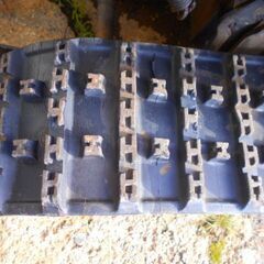 除雪機ヤンマーYSR90DX部品取りにでもどうぞ。引取り限定になります。