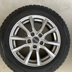 スタッドレスタイヤ　205/60r16