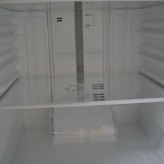 2019年製　パナソニック　冷凍冷蔵庫　NR-B14BW-W　138L（44L/94L)