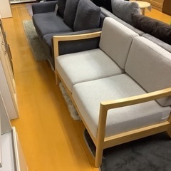2人掛けソファー（クッション4個付き）
