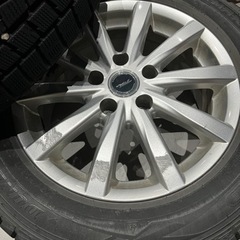 締切　16インチ　スタッドレス　ホイールセット、セダンサイズ　215/60 