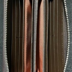 CROIX ROYALの財布