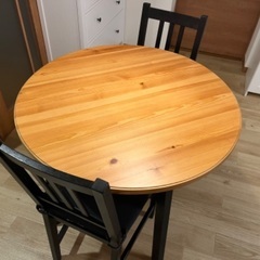 IKEA ダイニングテーブル　チェア　円卓